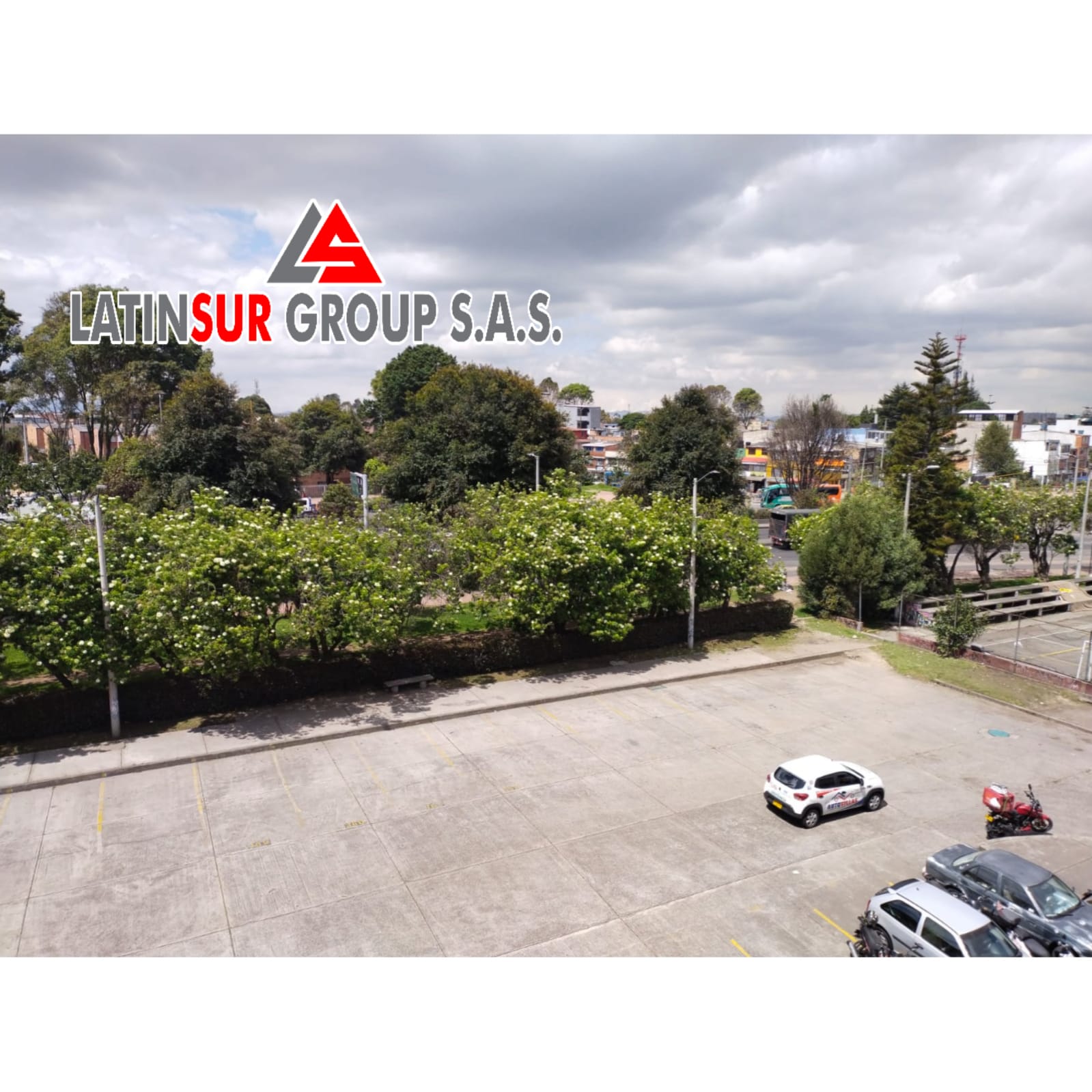 apartamento en venta - cerca al portal de la 80 a 10 metros del aeropuerto , bogota
